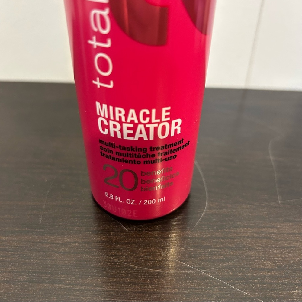 Matrix Miracle Creator Multi-Tasking Hair Treatment Spray 6.8 oz - Picture 2 of 3